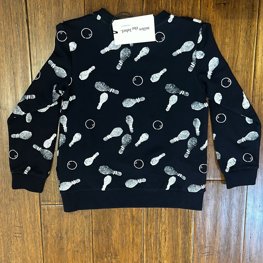 Navy sweatshirt with bowling patterns